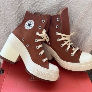 Converse Women's Brown High-Top Platform Sneakers sz 6